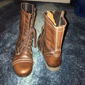 Steve Madden boots